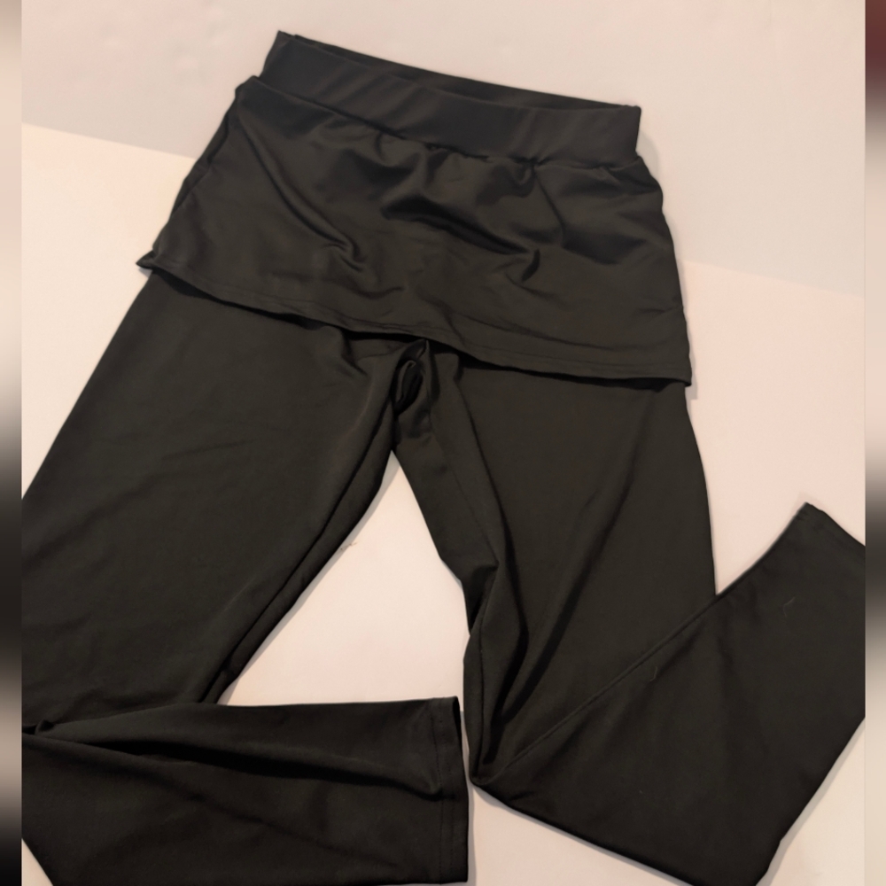 Skirted Leggings Black Sz Small